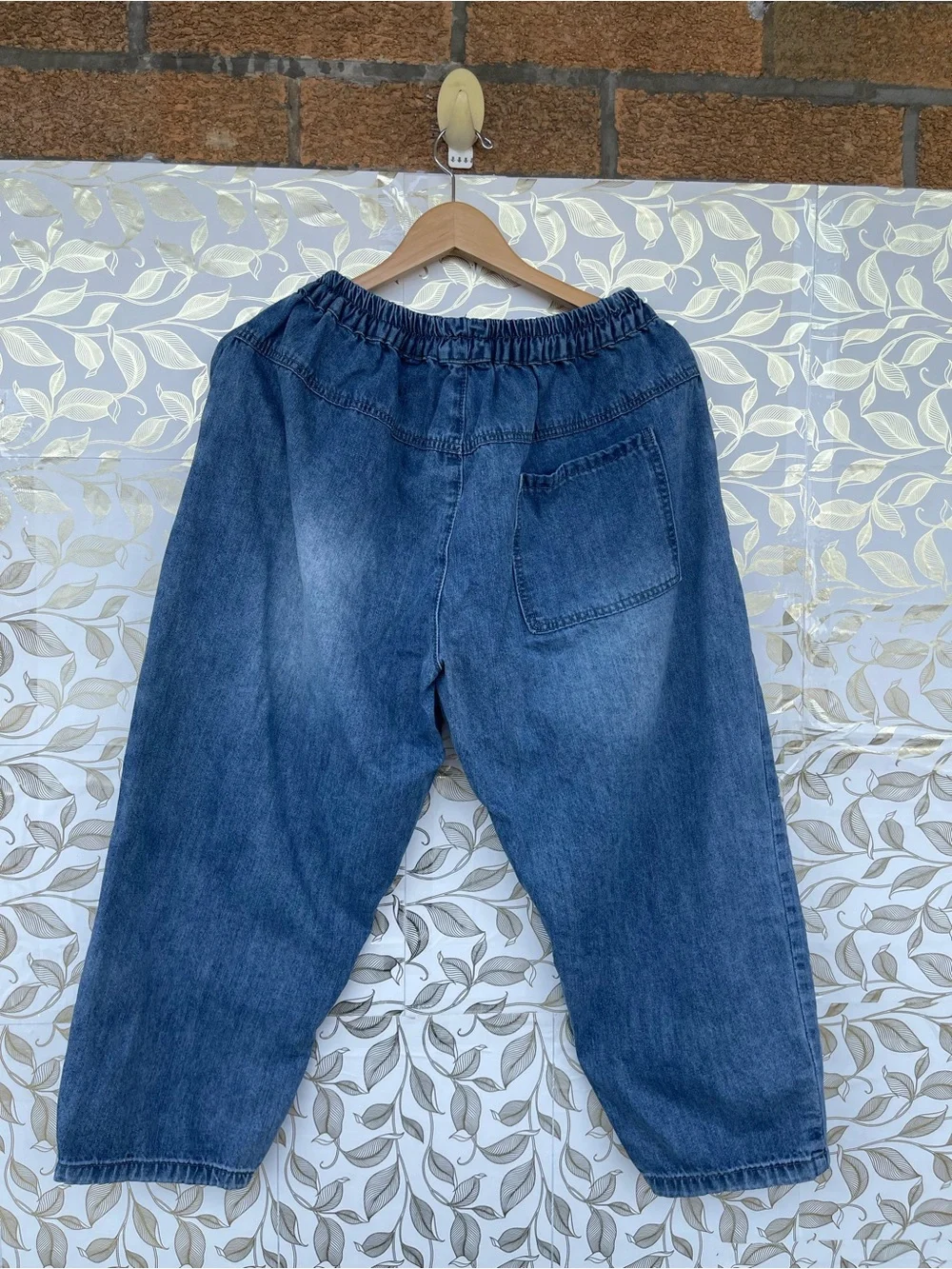 Vintage Floral Embroidered Denim Pants Small Elastic Waist Whimsical Crop Jeans